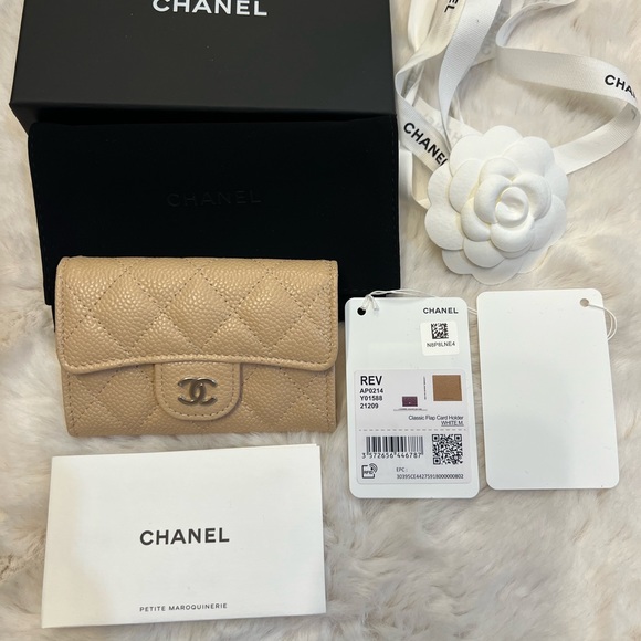 BNWT CHANEL CLASSIC FLAP CARD HOLDER - Picture 3 of 13